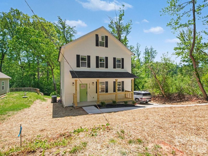 Exterior details and patio area of a home in , Gastonia (Image 22).