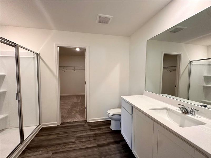 Furnished interior view inside a new home in Mt. Tabor Ridge, Dallas (Image 7).