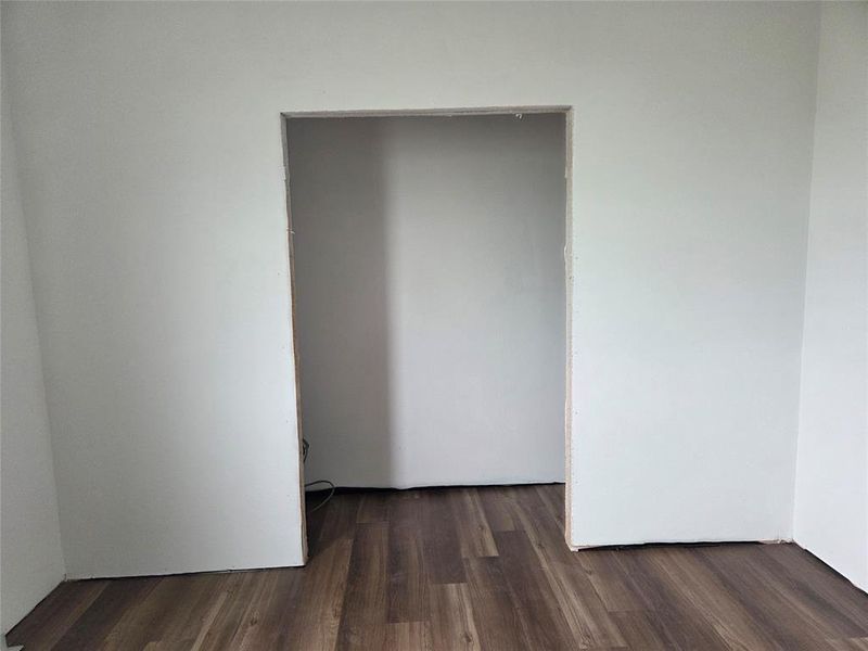Spacious, unfurnished interior of a new home in , Barry (Image 9).