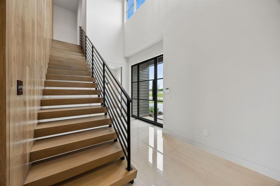 Spacious, unfurnished interior of a new home in , Coppell (Image 31). Spacious, unfurnished interior of a new home in , Coppell (Image 31).