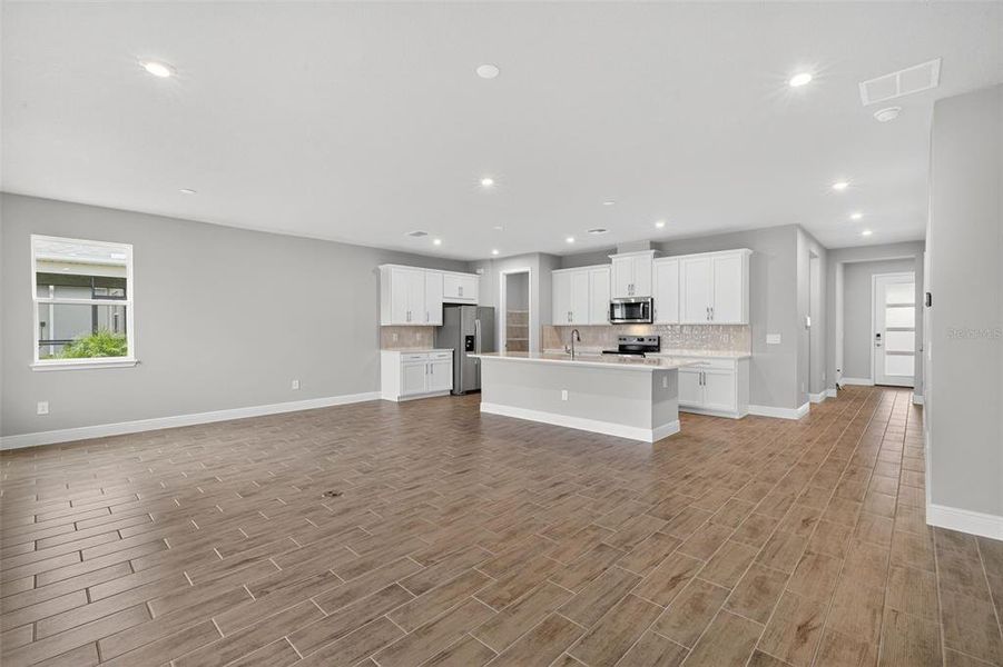 Image 30 of a home in Windwater.