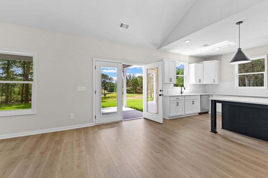 Image 45 of a home in Golfview.