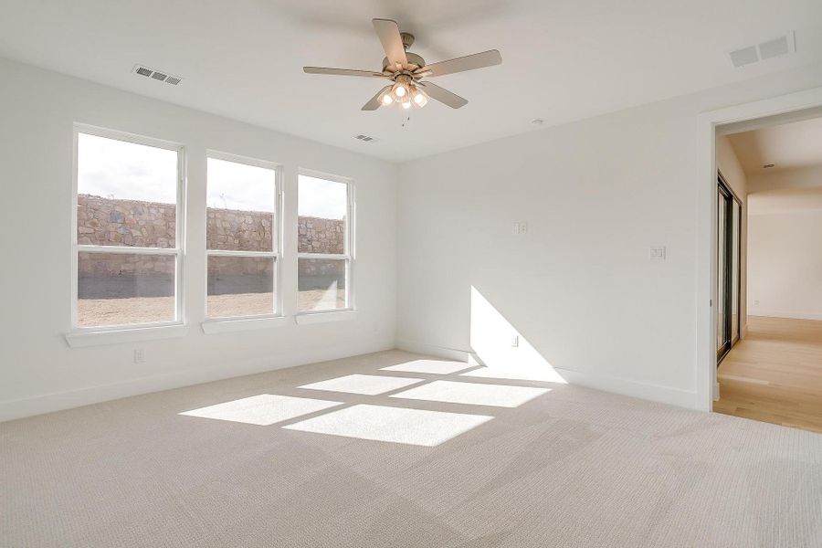 Representative unfurnished interior of a home built from the Eleanor by Graham Hart Home Builder in Sweetgrass, Haslet (Image 35).