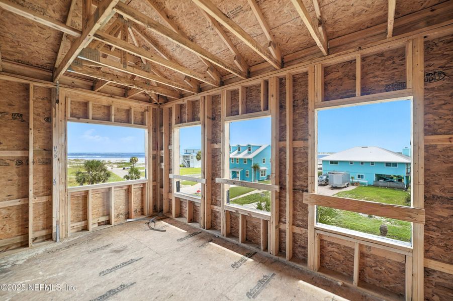 Spacious, unfurnished interior of a new home in , St. Augustine (Image 7).