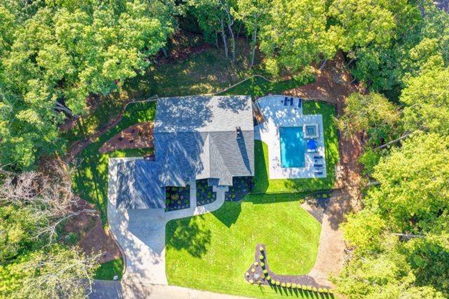 Image 88 of a home in .