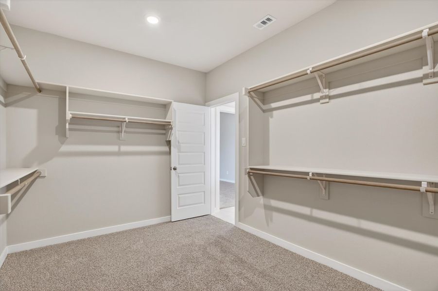 Spacious, unfurnished interior of a new home in Terra Vista Estates, Springtown (Image 58).