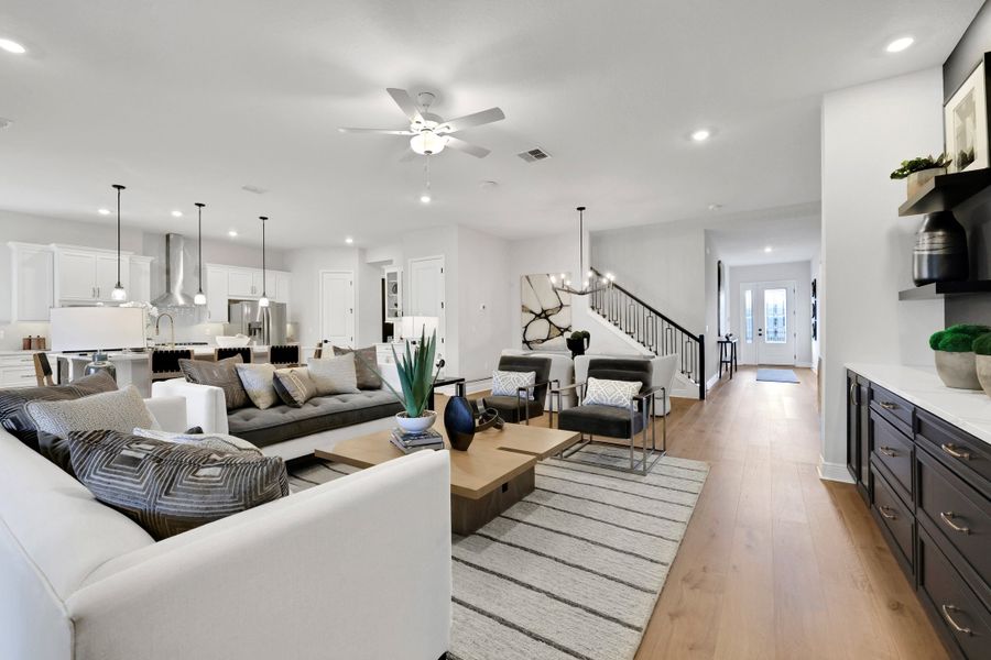 New Home in Windermere, FL.  - Slide 3