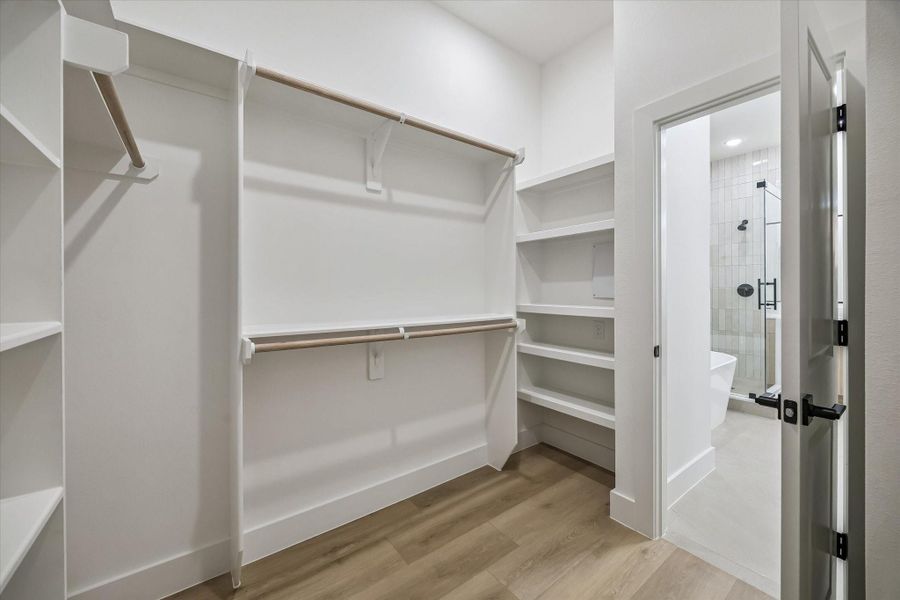 Image 28 of a home in .