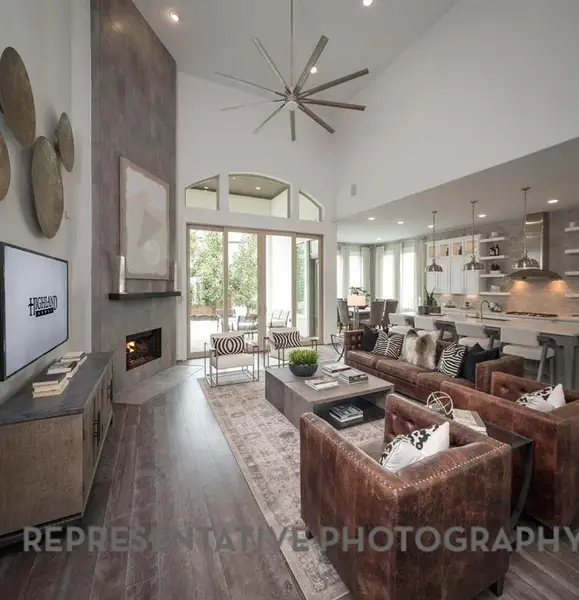 Furnished interior view inside a new home in Star Trail, Prosper (Image 10).