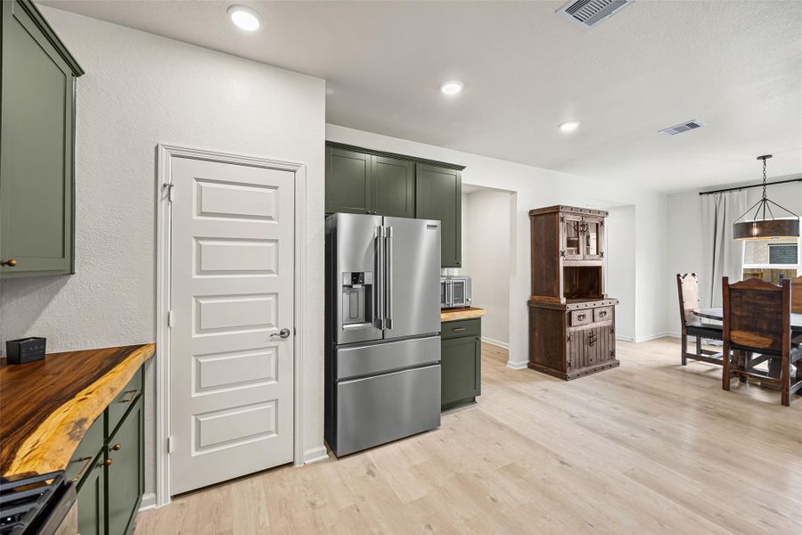 Furnished interior view inside a new home in Audubon, Magnolia (Image 11).