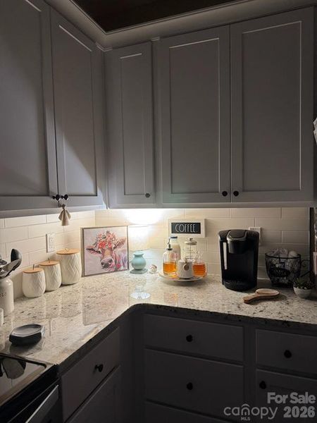 Furnished interior view inside a new home in , Gold Hill (Image 7).