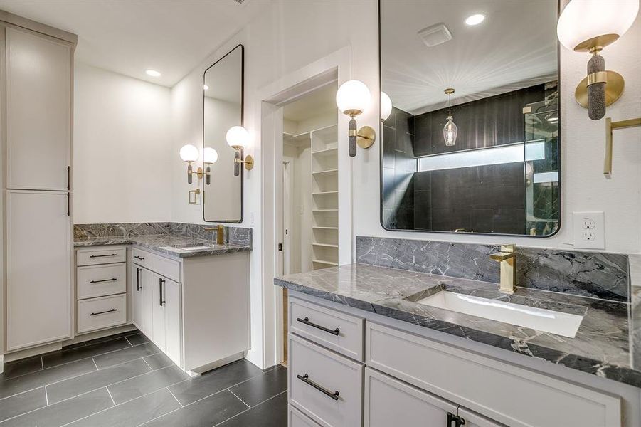 Furnished interior view inside a new home in , Cresson (Image 11).