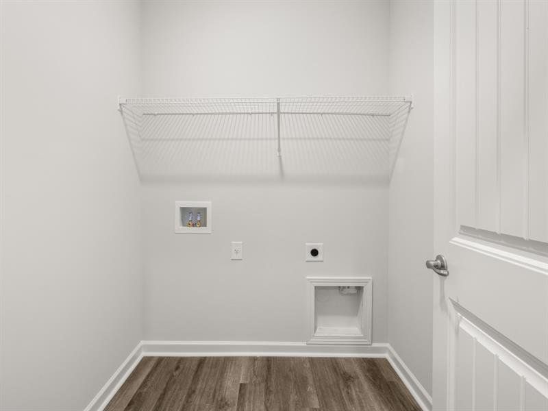 Furnished interior view inside a new home in Lost Creek, Dallas (Image 5).