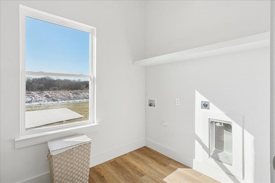 Spacious, unfurnished interior of a new home in , Azle (Image 22). Spacious, unfurnished interior of a new home in , Azle (Image 22).