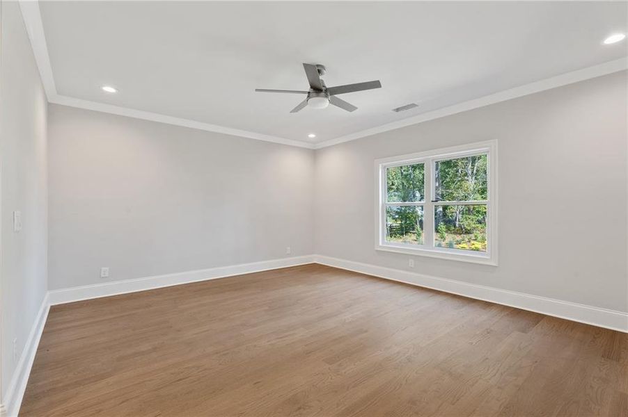Spacious, unfurnished interior of a new home in , Milton (Image 23).
