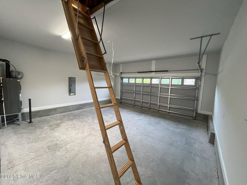 Image 30 of a home in Palmetto Creek.