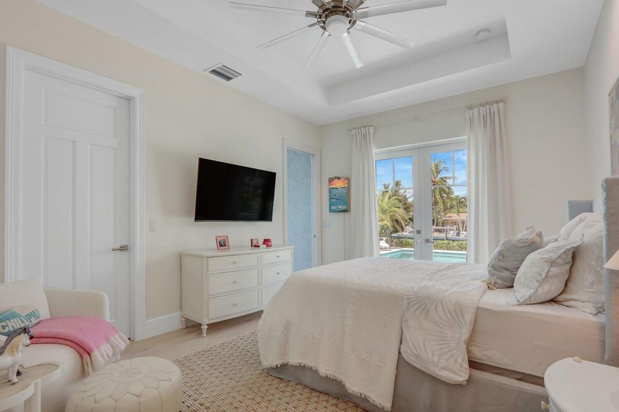 Furnished interior view inside a new home in , Jupiter (Image 25).