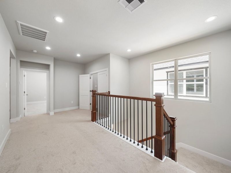 Spacious, unfurnished interior of a new home in , Houston (Image 15).