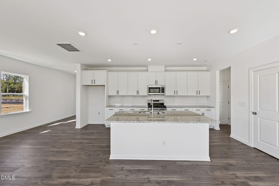 66-web-or-mls-513 Soar Ln - 017