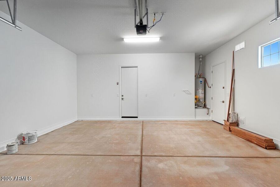 hj-az-phoenix-ellsworth-ranch-landmark-c