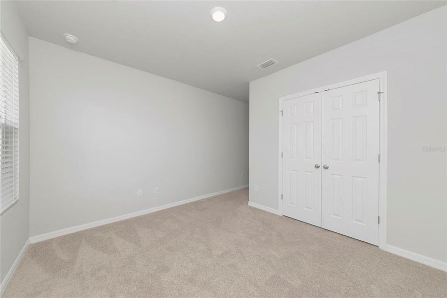 Spacious, unfurnished interior of a new home in , Punta Gorda (Image 33).