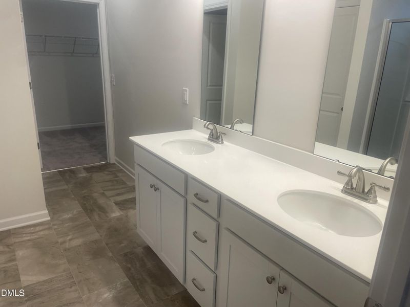Dual Vanity