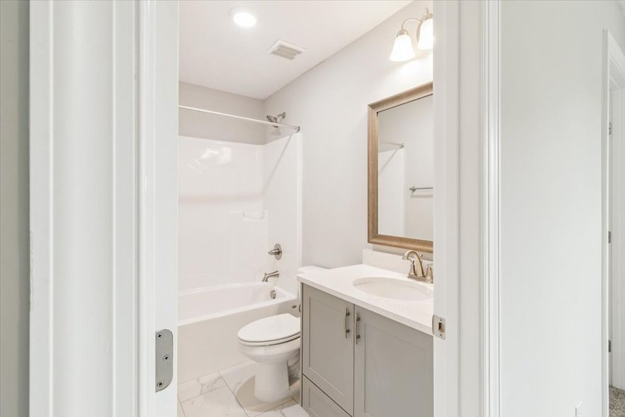 Furnished interior view inside a new home in Crawford Creek, Grovetown (Image 11).