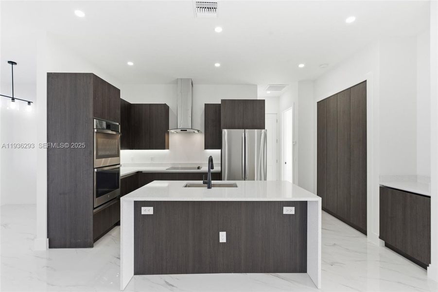 Furnished interior view inside a new home in , Cape Coral (Image 12).