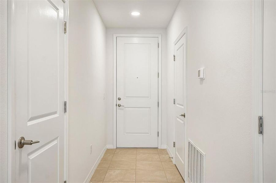 Spacious, unfurnished interior of a new home in Twin Oaks, Zephyrhills (Image 24). Spacious, unfurnished interior of a new home in Twin Oaks, Zephyrhills (Image 24).