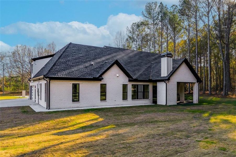 Exterior details and patio area of a home in , Monroe (Image 29).