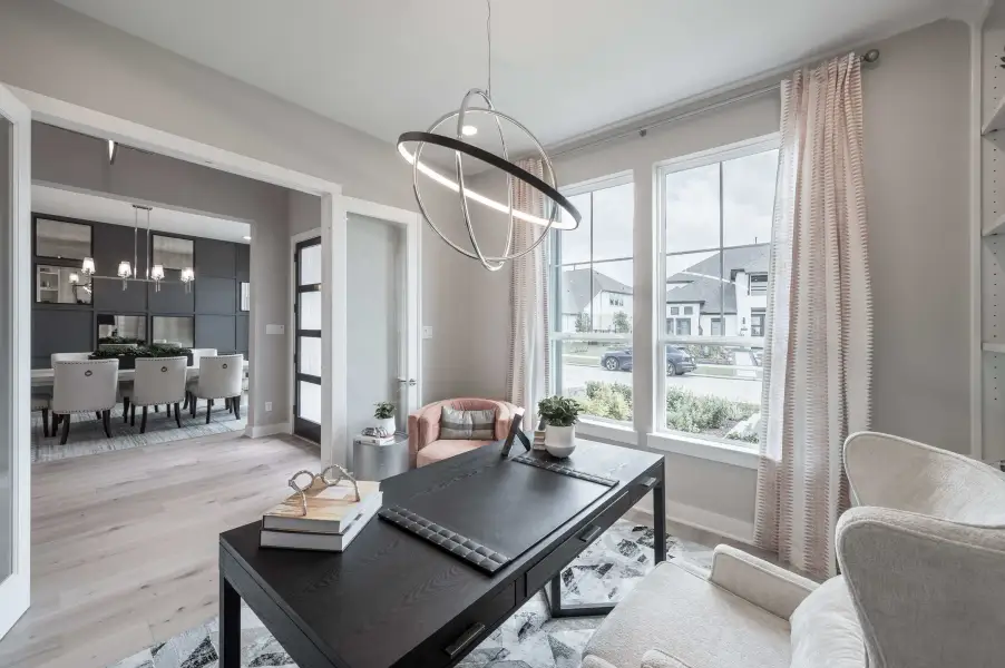 Representative furnished interior of a home built from the Casoria by Tri Pointe Homes in Sienna 80′, Missouri City (Image 6). Representative furnished interior of a home built from the Casoria by Tri Pointe Homes in Sienna 80′, Missouri City (Image 6).