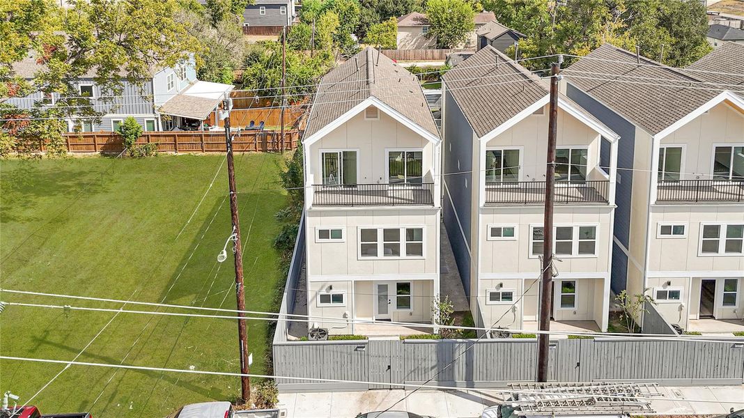 Image 28 of a home in . Image 28 of a home in .