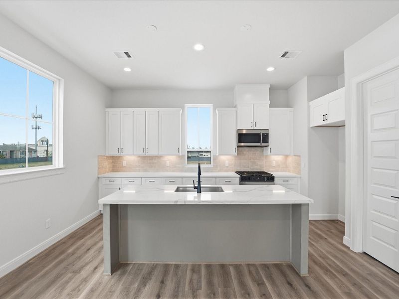 Furnished interior view inside a new home in Uptown District, Houston (Image 7).