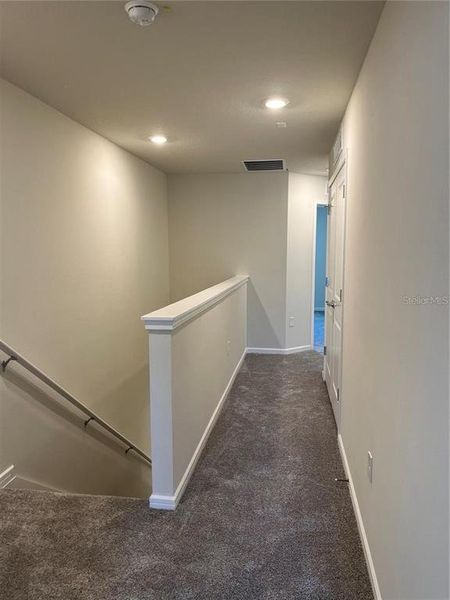 Spacious, unfurnished interior of a new home in , Davenport (Image 11).