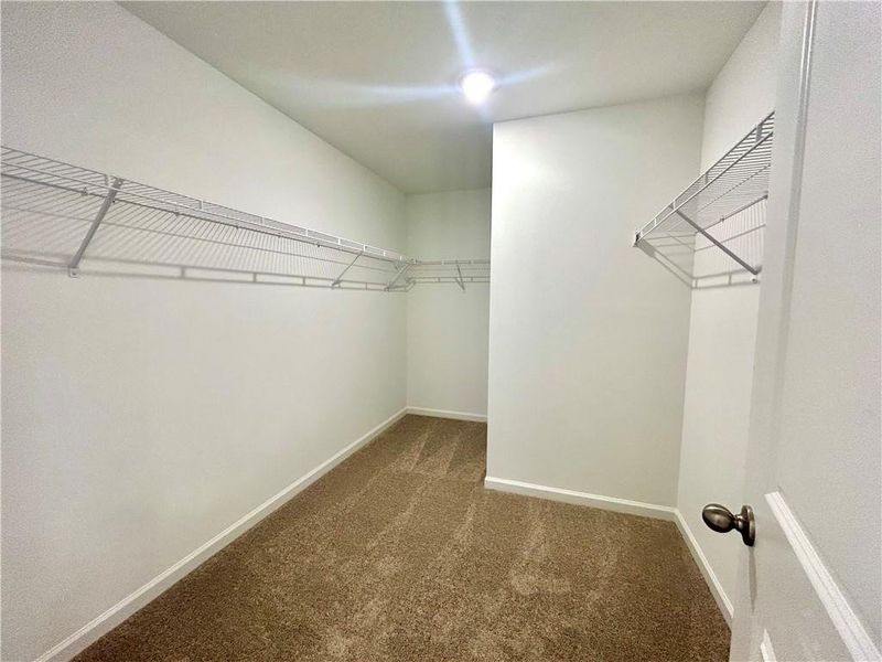 Spacious, unfurnished interior of a new home in , Locust Grove (Image 24).