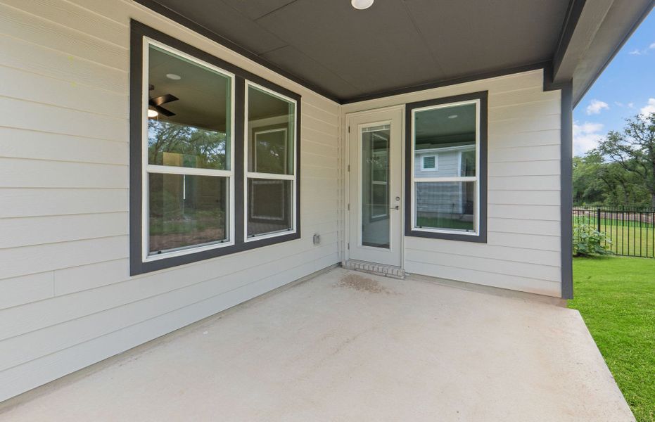 Exterior details and patio area of a home in Sun City Texas, Georgetown (Image 25).