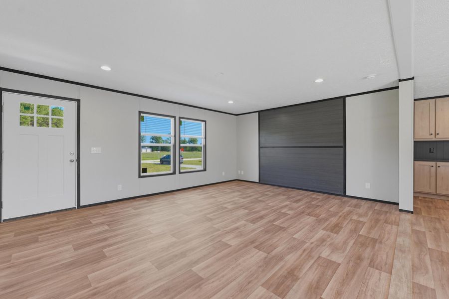 Spacious, unfurnished interior of a new home in , Cross (Image 13).