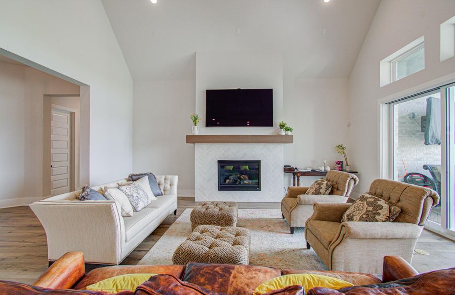 Furnished interior view inside a new home in , Manvel (Image 48).