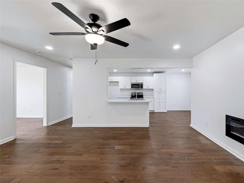 Spacious, unfurnished interior of a new home in , Riverdale (Image 28).