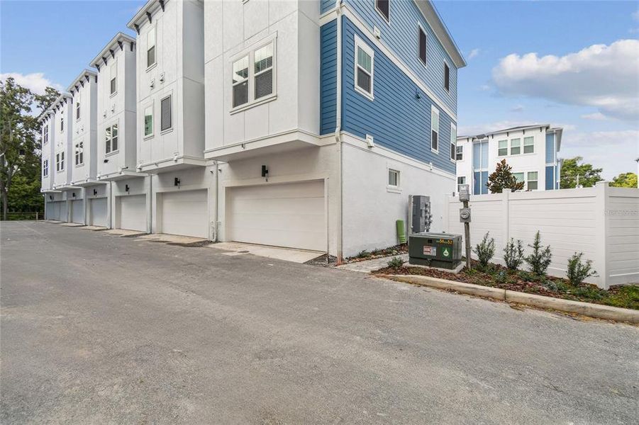 Image 37 of a home in Apex at Seminole Heights. Image 37 of a home in Apex at Seminole Heights.