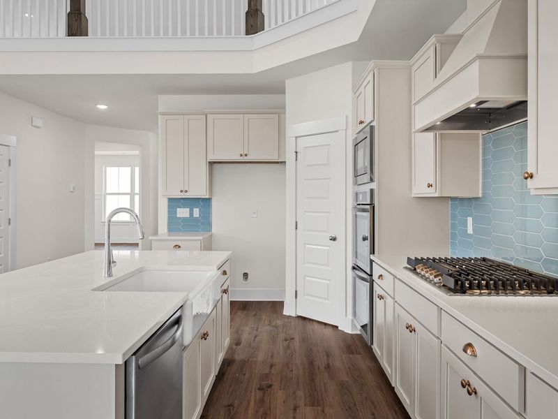 Furnished interior view inside a new home in Woods Crossing, Gallatin (Image 10).