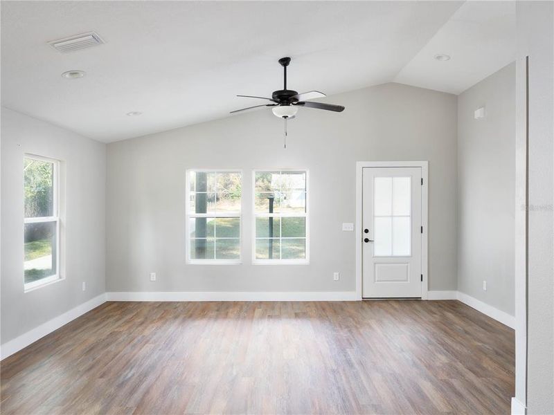 Spacious, unfurnished interior of a new home in , Trenton (Image 12).