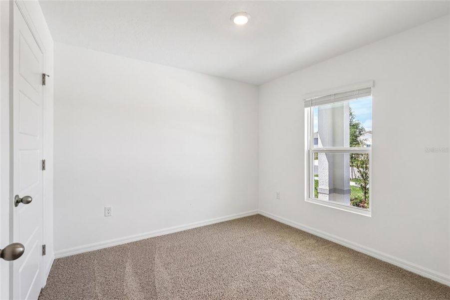 Spacious, unfurnished interior of a new home in Leoma's Landing, Lake Wales (Image 15).