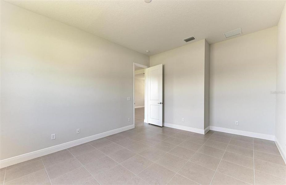 Spacious, unfurnished interior of a new home in The Willows, Parrish (Image 20).