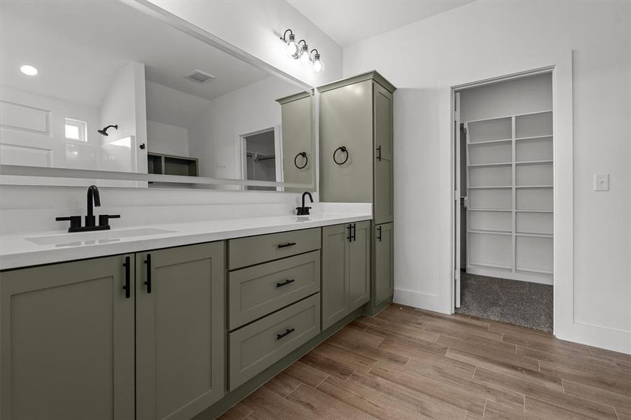 Furnished interior view inside a new home in , Lindale (Image 7).