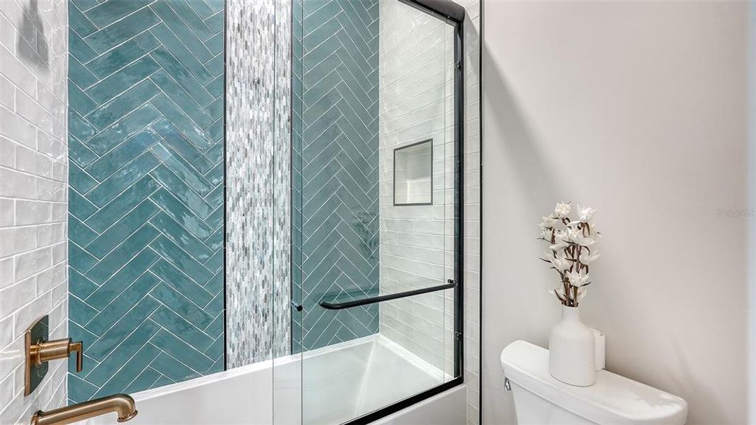 Furnished interior view inside a new home in , Bradenton (Image 7).