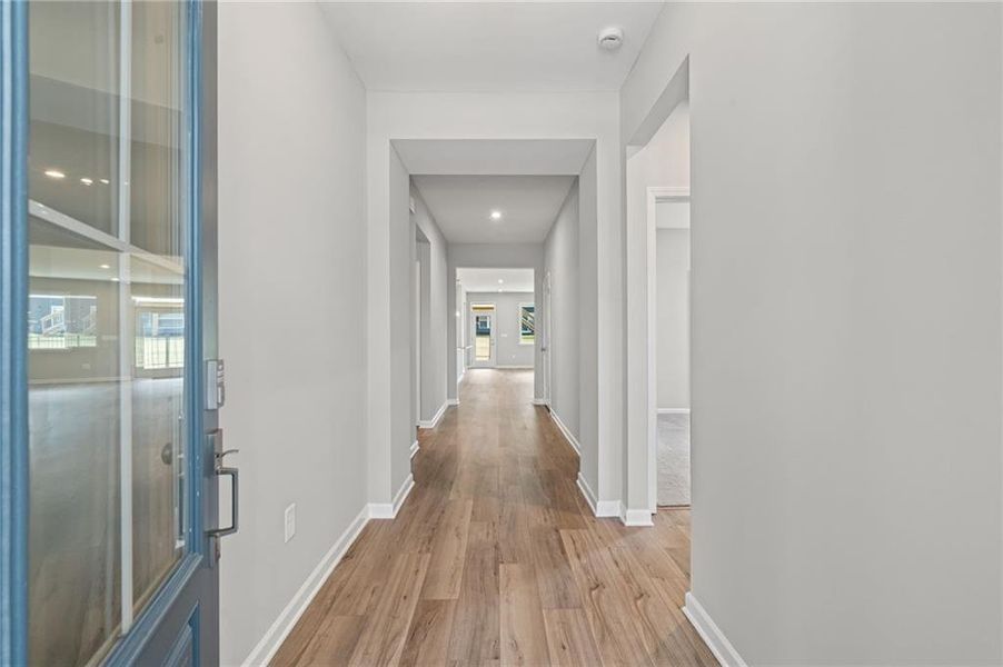 Spacious, unfurnished interior of a new home in Twin Lakes, Hoschton (Image 31). Spacious, unfurnished interior of a new home in Twin Lakes, Hoschton (Image 31).