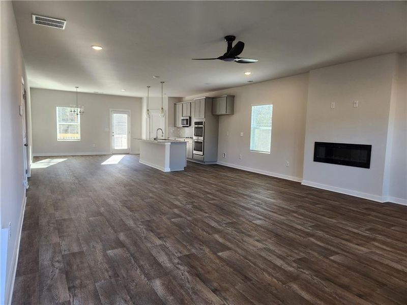 Spacious, unfurnished interior of a new home in Southern Hills, McDonough (Image 35). Spacious, unfurnished interior of a new home in Southern Hills, McDonough (Image 35).