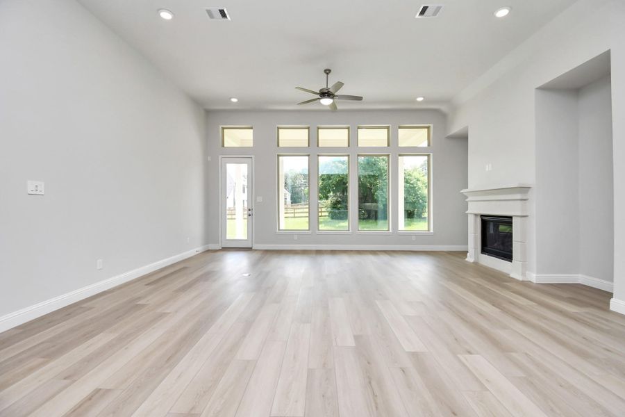 Spacious, unfurnished interior of a new home in Timber Hollow: Heritage Collection, Magnolia (Image 30). Spacious, unfurnished interior of a new home in Timber Hollow: Heritage Collection, Magnolia (Image 30).