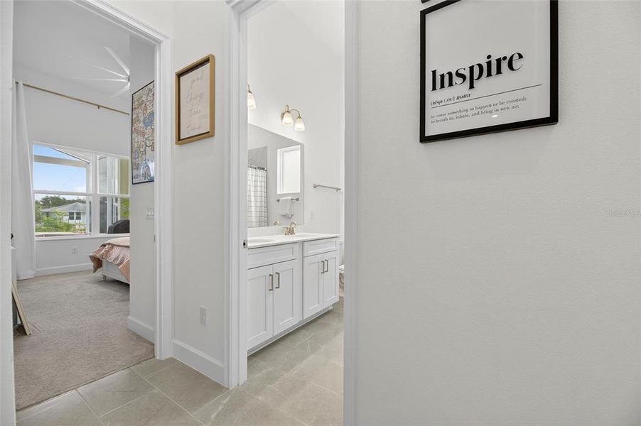 Furnished interior view inside a new home in , Apollo Beach (Image 34).